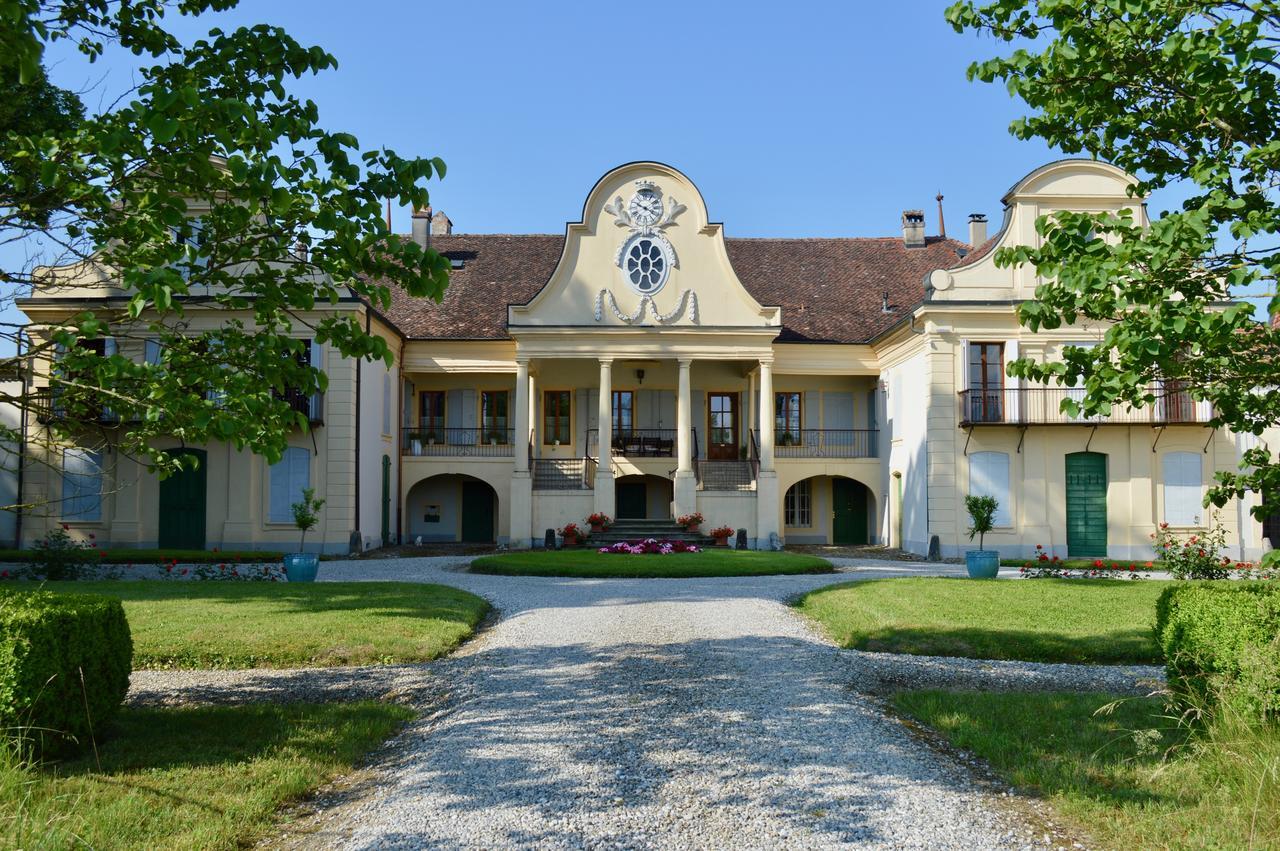 Chateau De Mathod Chambres D'Hotes Exterior foto